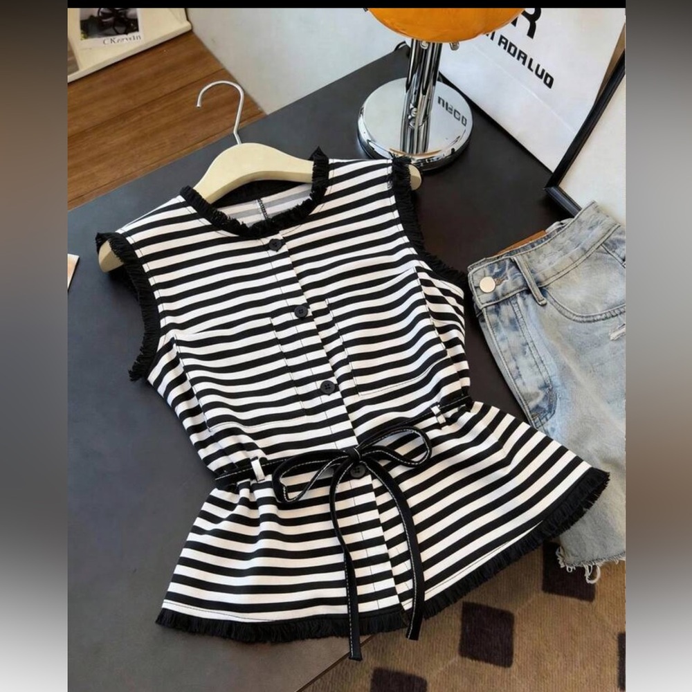 Black & White Striped Sleeveless Peplum Top with Belt